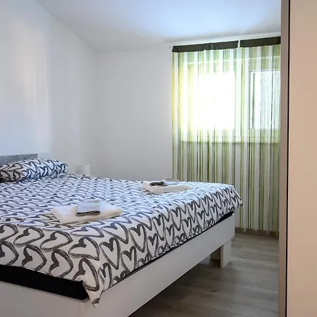 Lägenhet Antonio Zadar